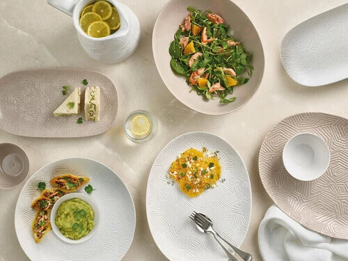 Dune Oval Platter 36x27cm White Gift Boxed 2 Dune Oval Platter 36x27cm White Gift Boxed - Image 2