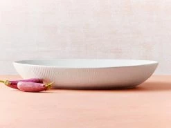 Arc Oval Serving Bowl 42x27cm White Gift Boxed -Servingware Online Shop ss22 website maxwell williams arc white bowl oval 42cm